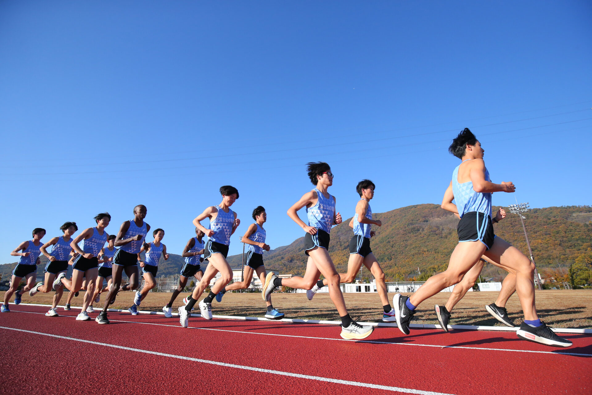 富士山の銘水 陸上競技部公式サイト